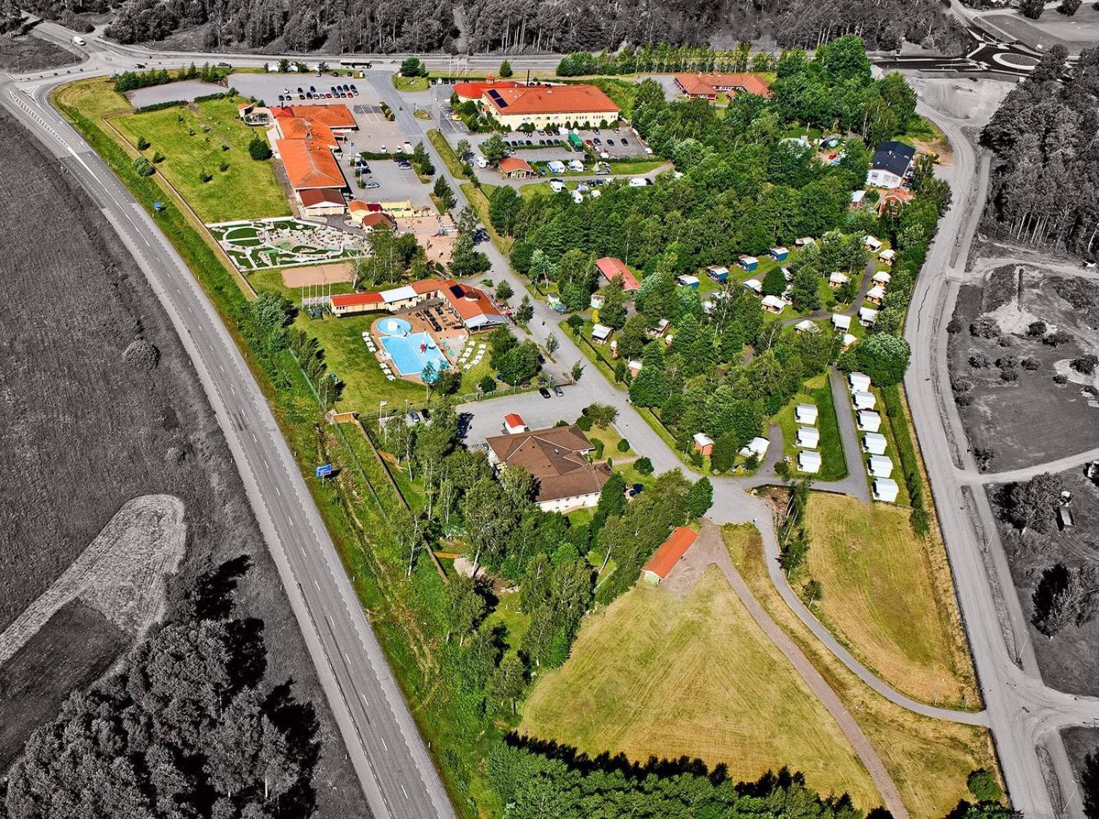 Bjoerkbackens Stugby I Vimmerby Exterior photo
