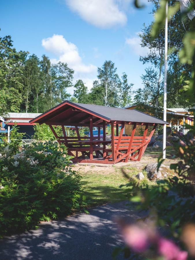 Bjoerkbackens Stugby I Vimmerby Exterior photo